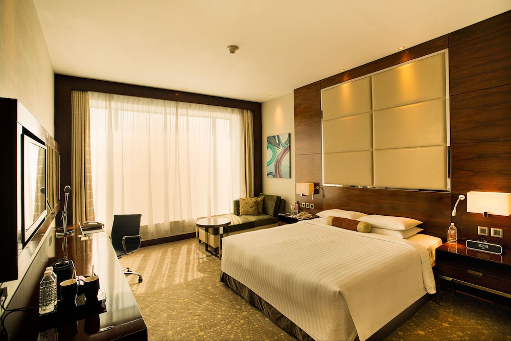 Room, 1 King Bed photo 2