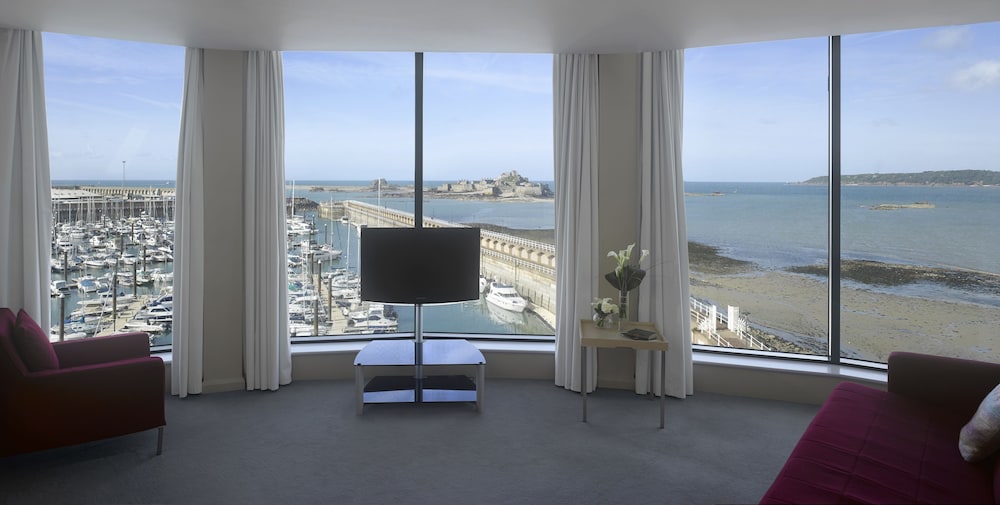 Panoramic Suite photo 1