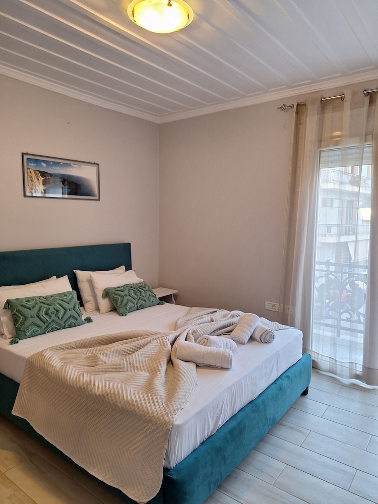 Family Apartment, Balcony, City View