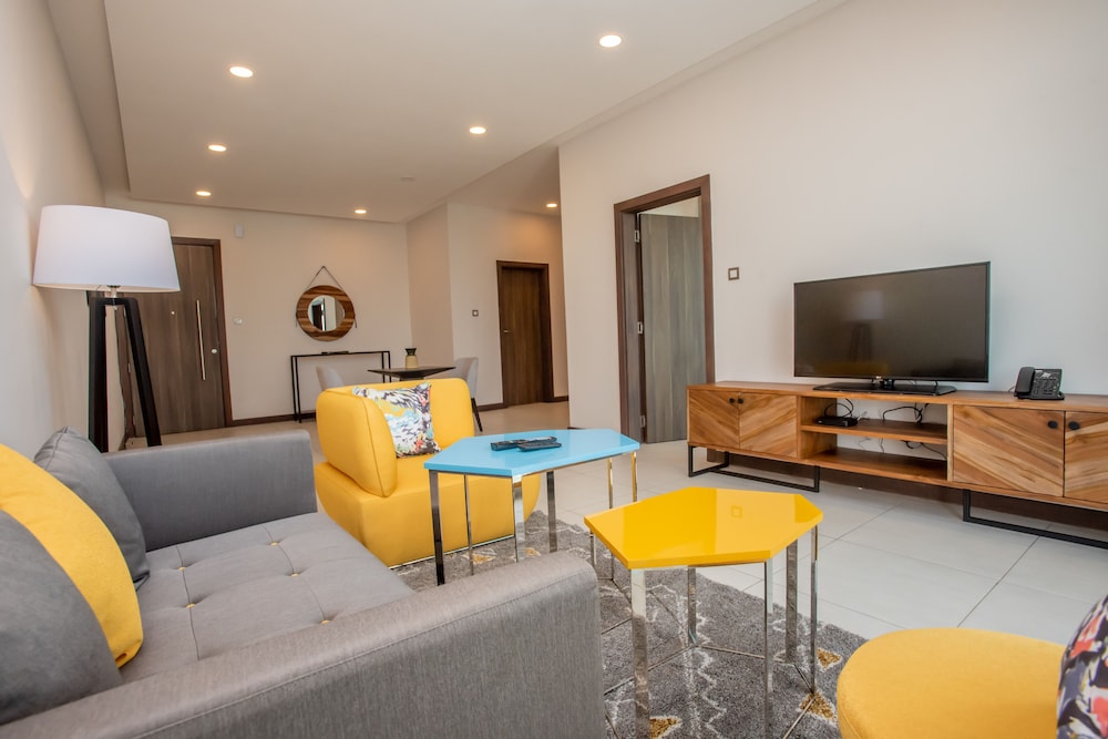 1 Bedroom Standard Suite - Photo 18
