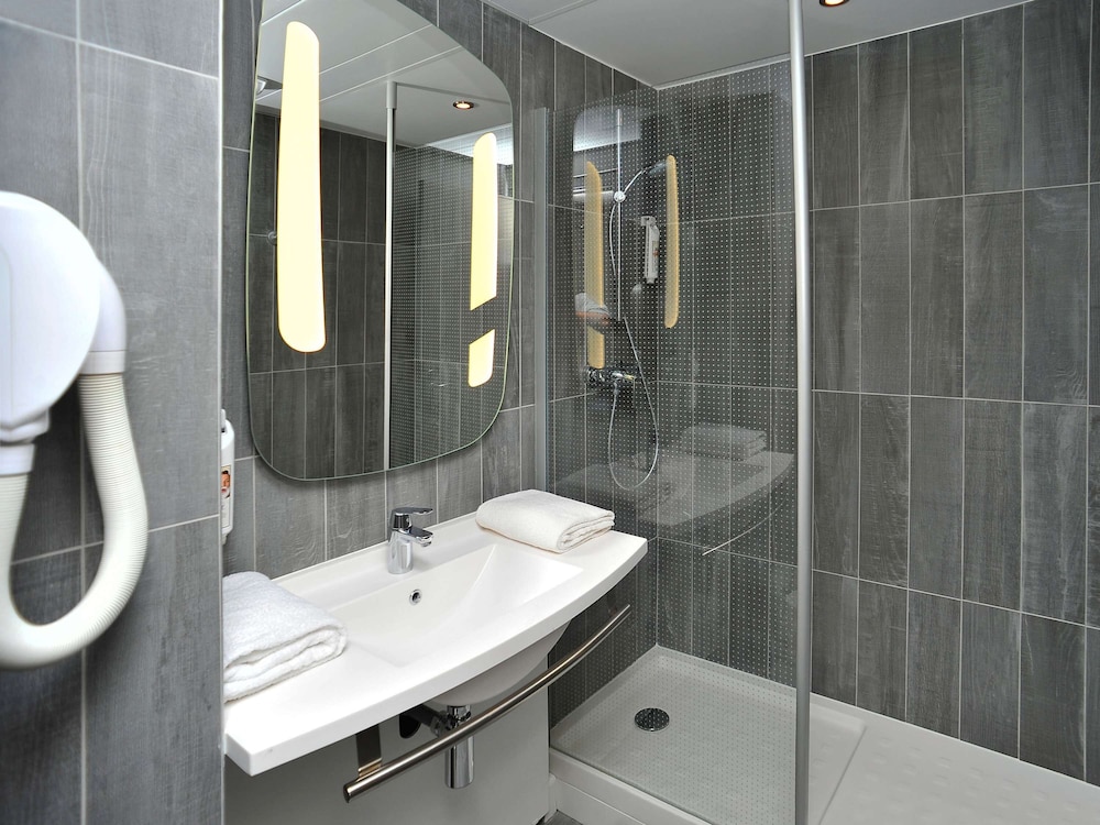 Standard Double Room, 1 Twin Bed - Photo 2