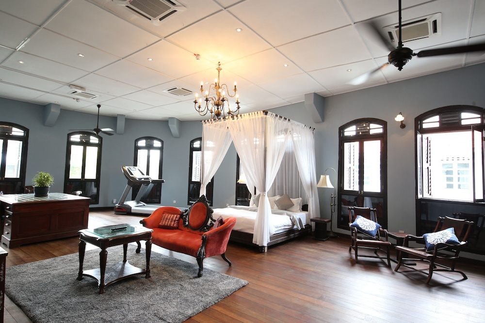 Gallery Suite, 1 King Bed photo 2