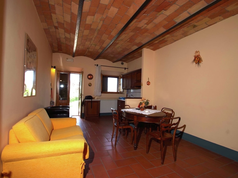 Classic Apartment, 1 Bedroom photo 1
