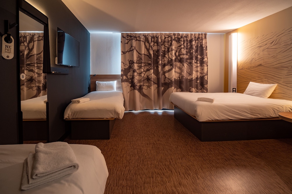 Quadruple Room, Non Smoking - Photo 1