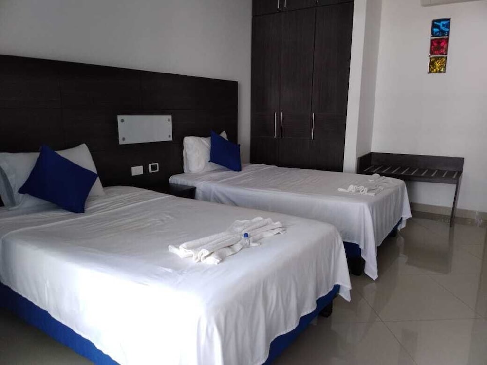 Club Twin Room