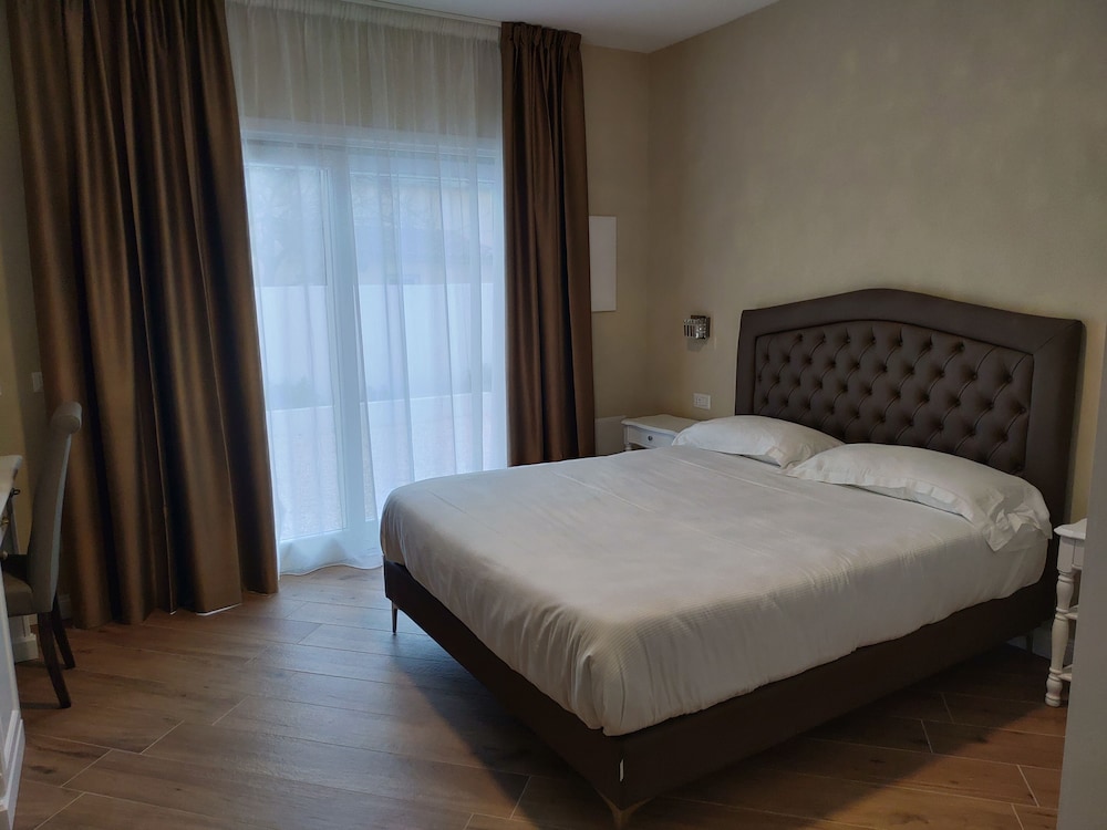 Classic Double Room photo 2