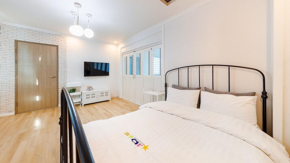 Basic Room, 1 Bedroom (yeomsojali(osyeonbyu,spa)) - Photo 8