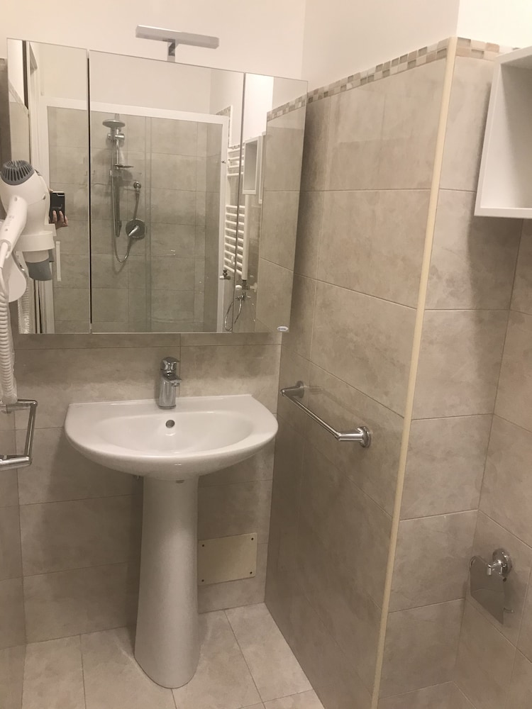 Double Room, 1 Double Bed (Mansarda) photo 2