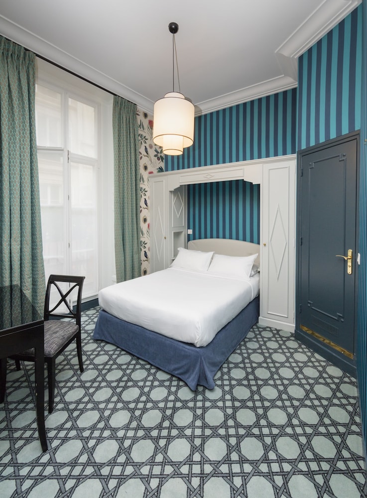 Double Room, Connecting Rooms