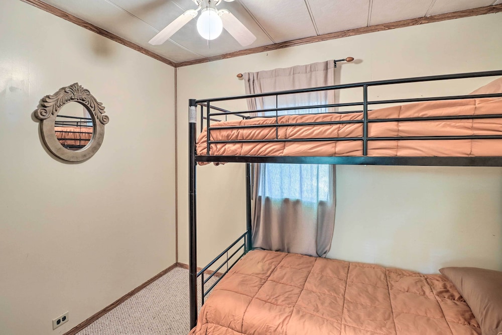 House (2 Bedrooms) photo 3