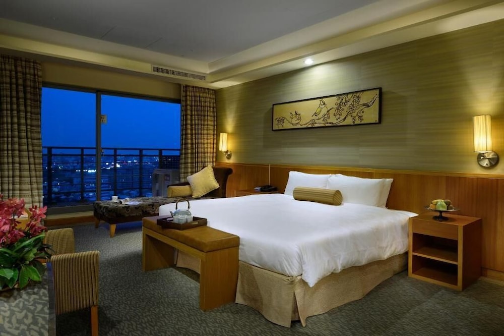 Premium Suite