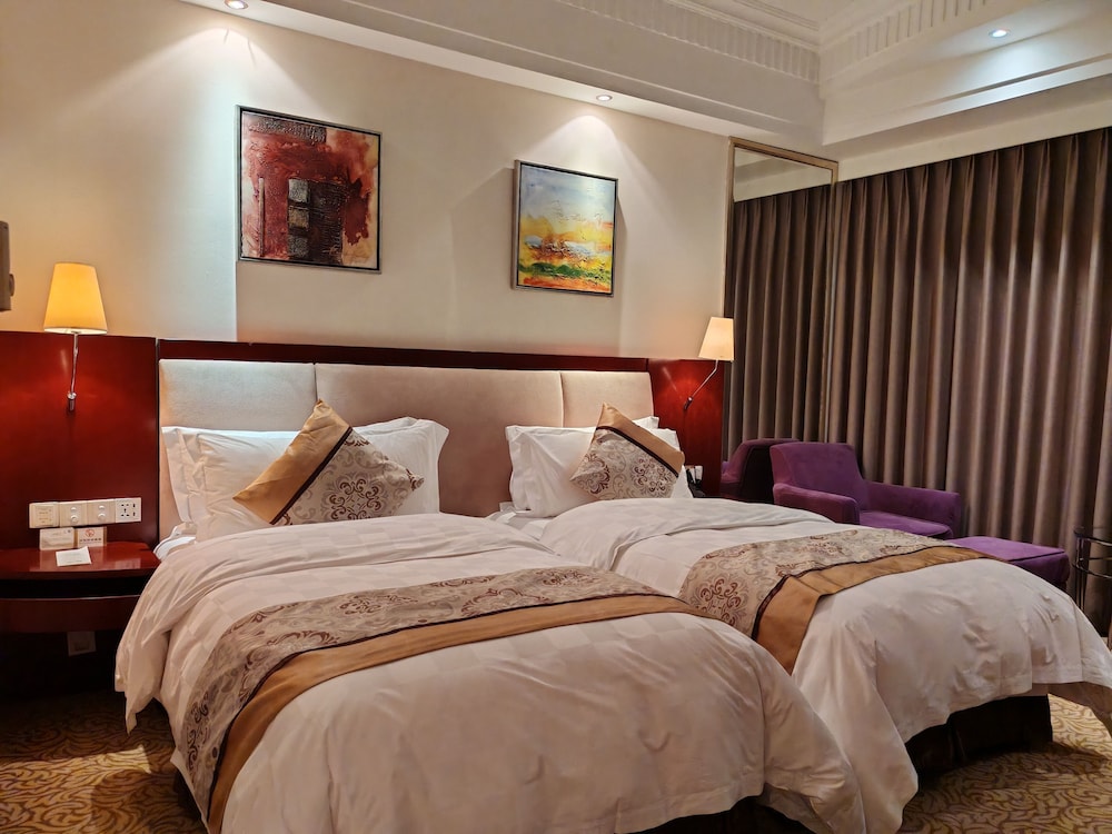 Standard Double or Twin Room, City View