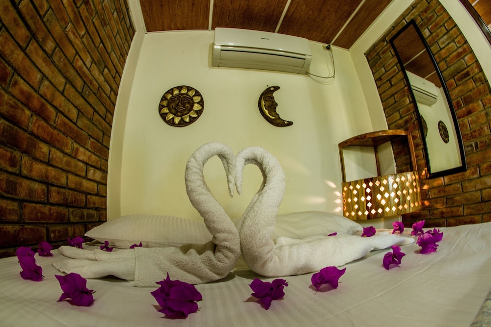 Superior Double Room, 1 Bedroom, Private Bathroom, Garden View