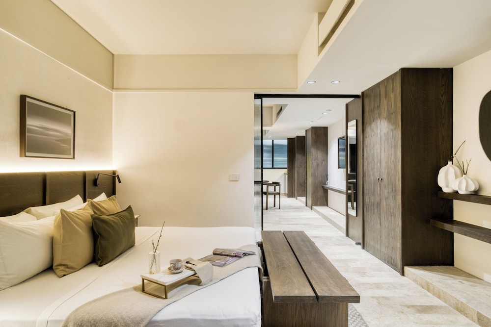 Romantic Apartment photo 2