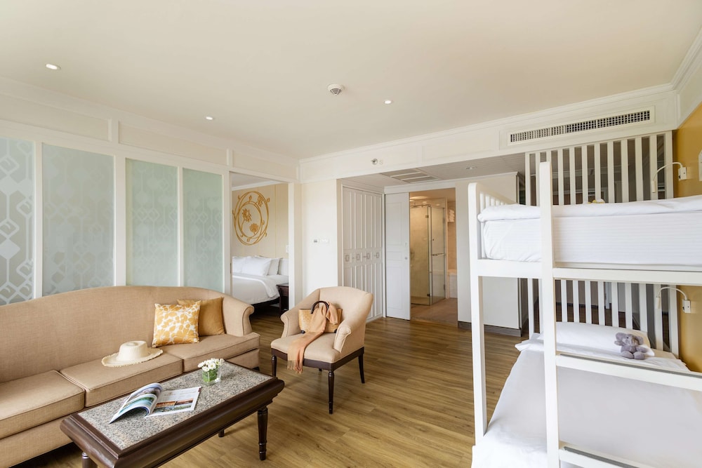 Family Suite - Photo 7