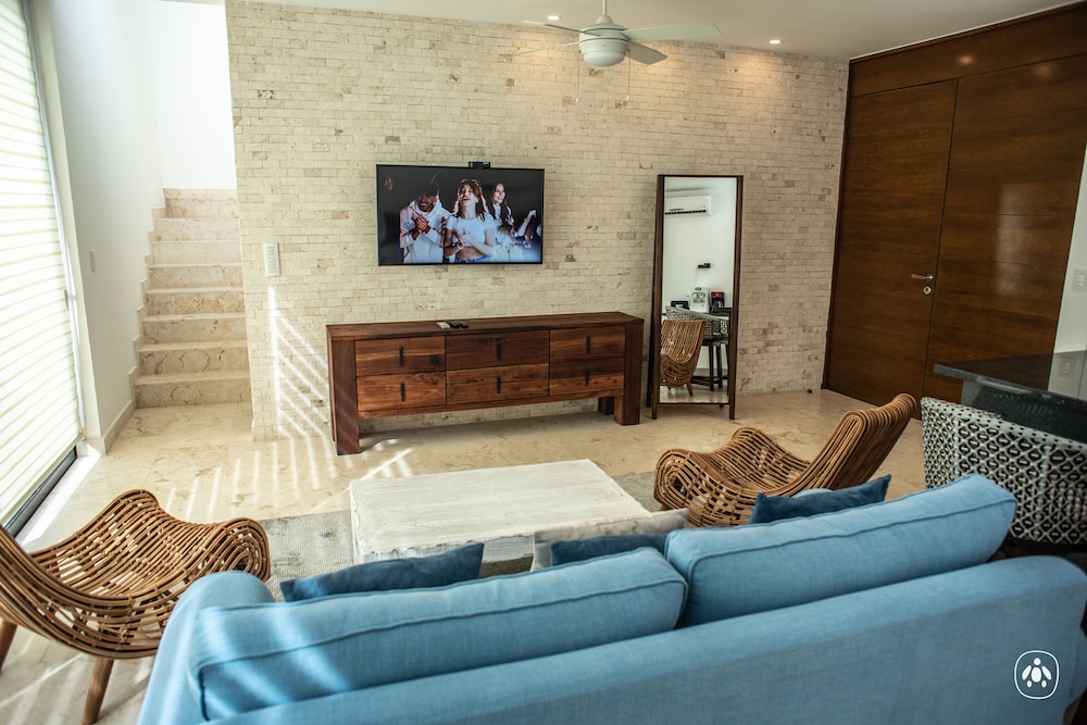 Luxury Villa, 1 Bedroom, Garden View, Garden Area (located in Bahia Principe Residences) photo 2
