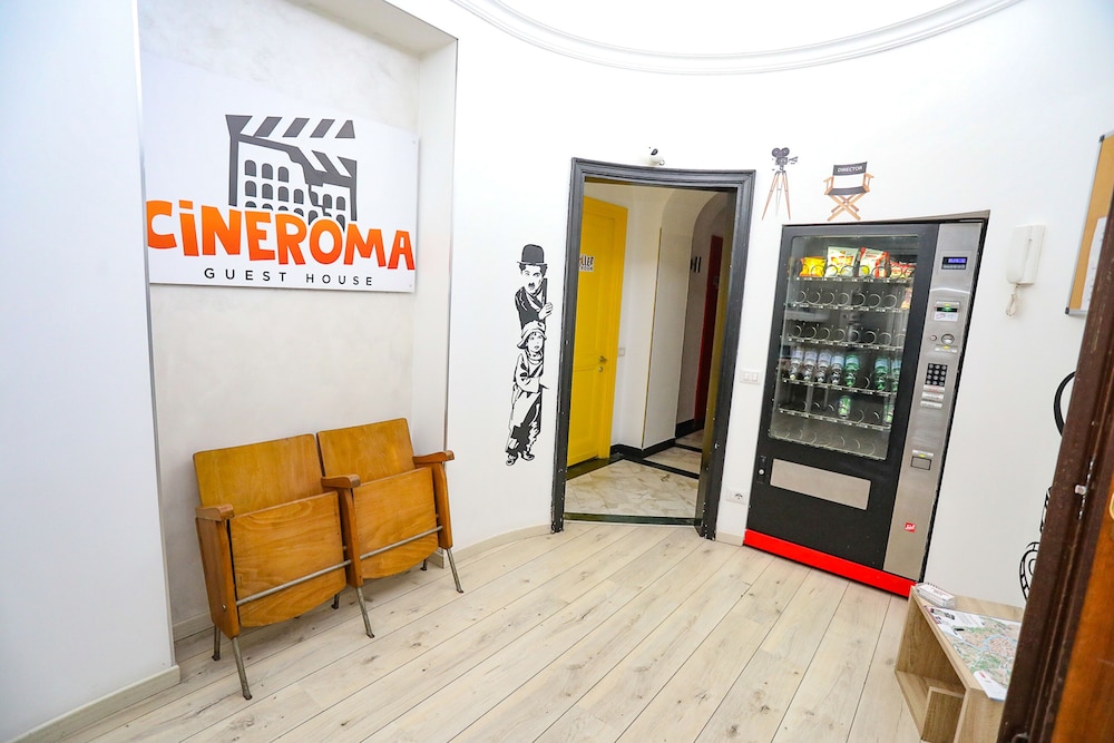 Classic Quadruple Room, 1 Bedroom, Non Smoking, City View photo 1