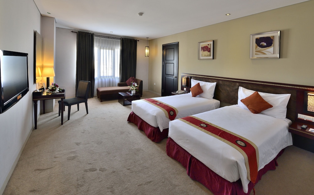 Deluxe Room - Photo 7