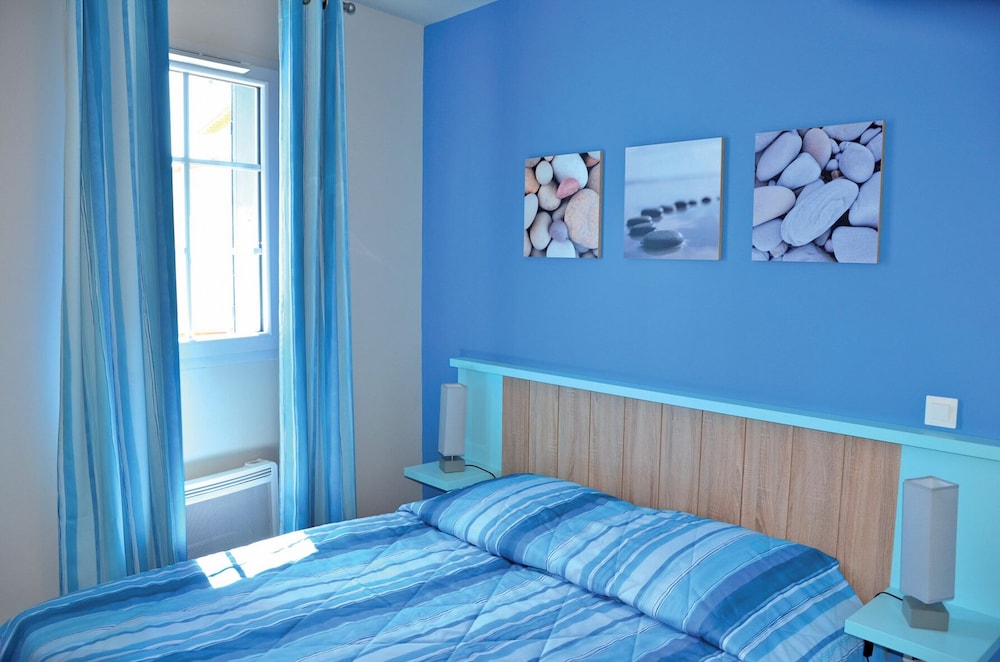 House 4 persons