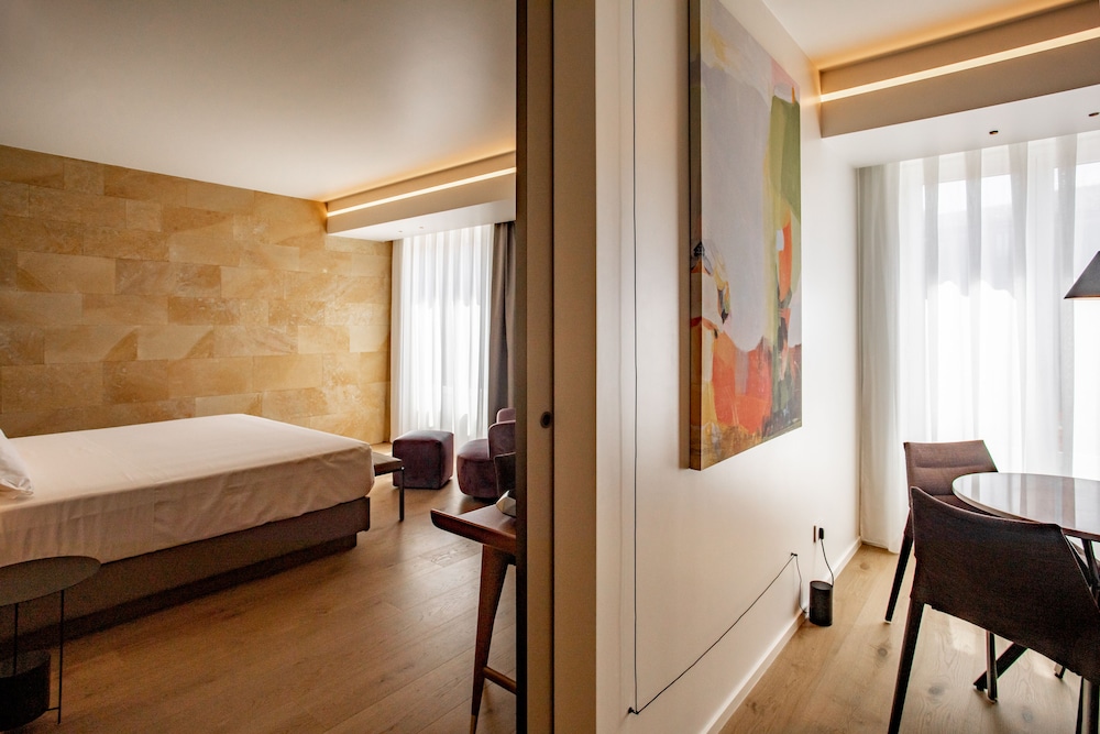 Exclusive Suite - Photo 3