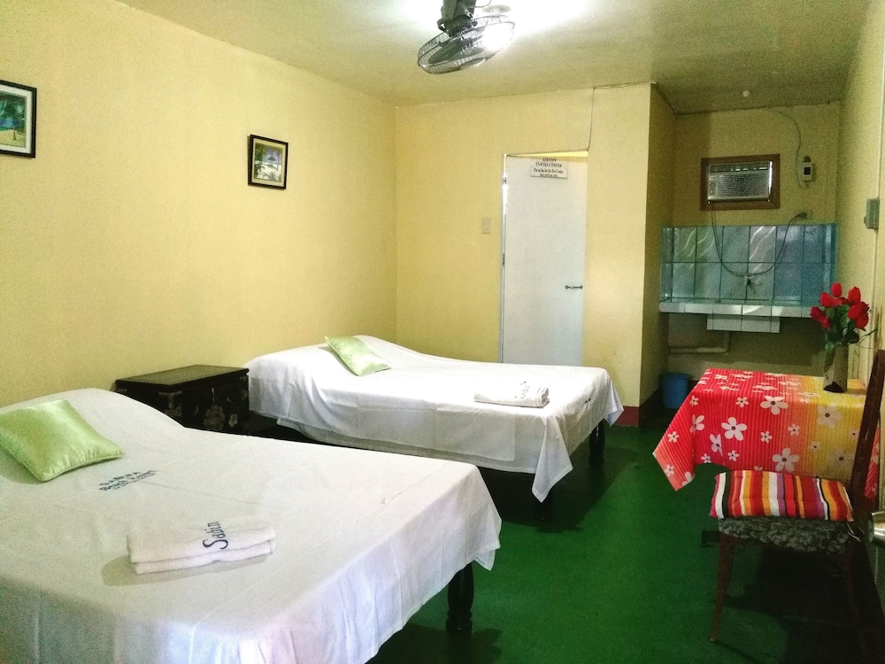 Deluxe Quadruple Room photo 2
