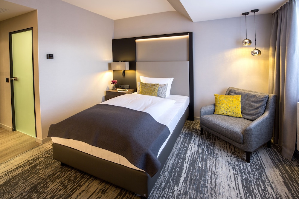 Standard Double Room photo 2
