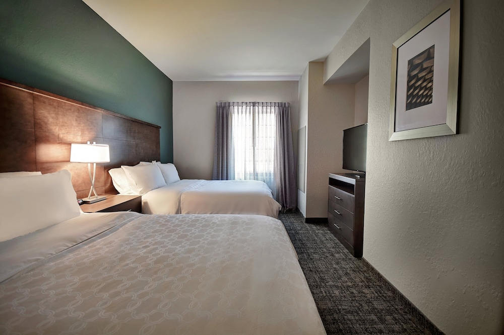 Suite, 2 Queen Beds, Accessible, Kitchen (Mobility, Accessible Tub) - Photo 1