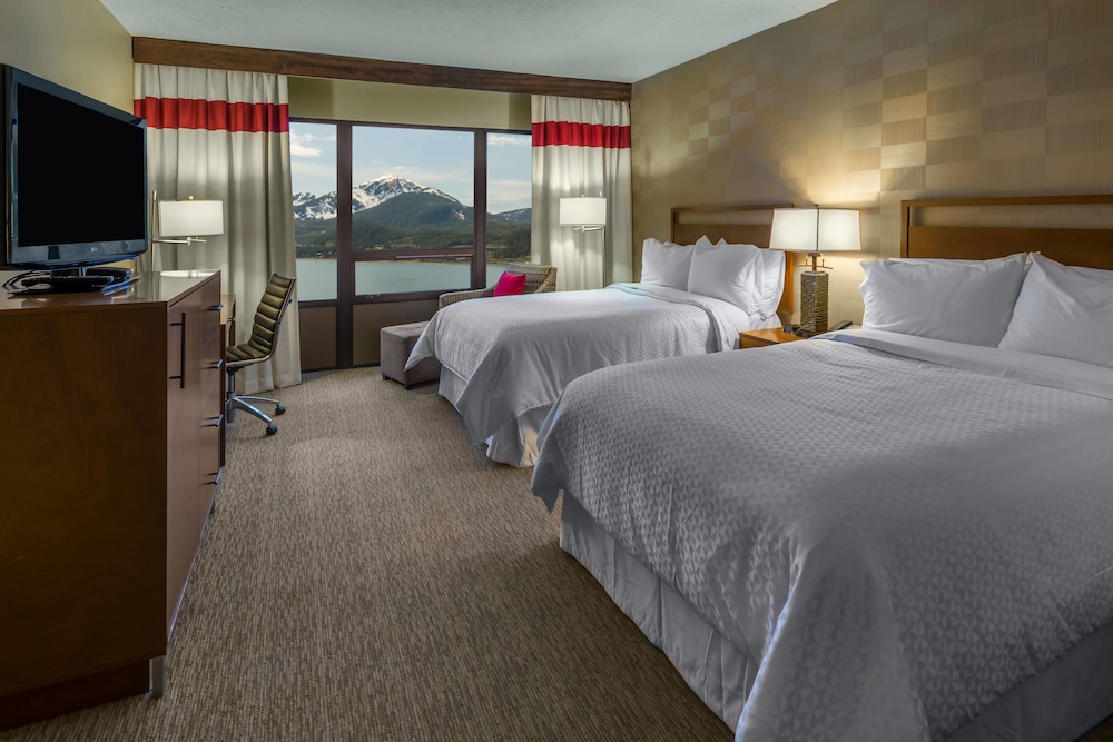 Room, 2 Queen Beds, Sea View - Photo 1