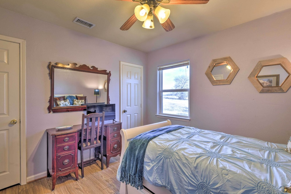 House (4 Bedrooms) photo 1