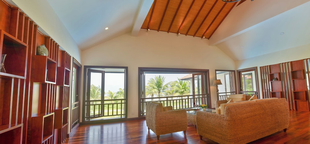 Villa, 4 Bedrooms, Ocean View - Photo 3