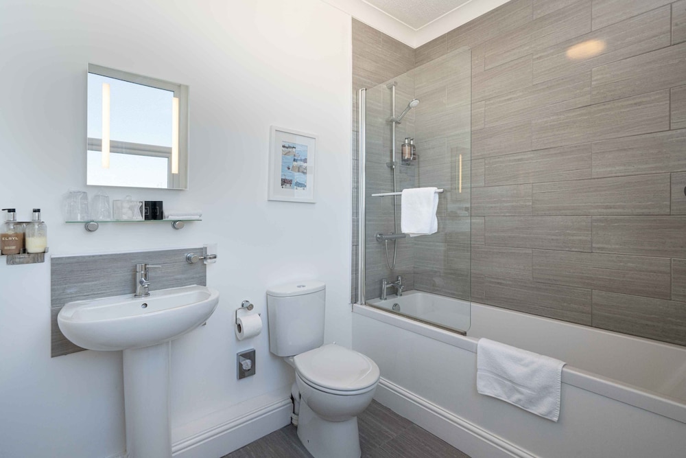 Premium Double or Twin Room, Sea View photo 3