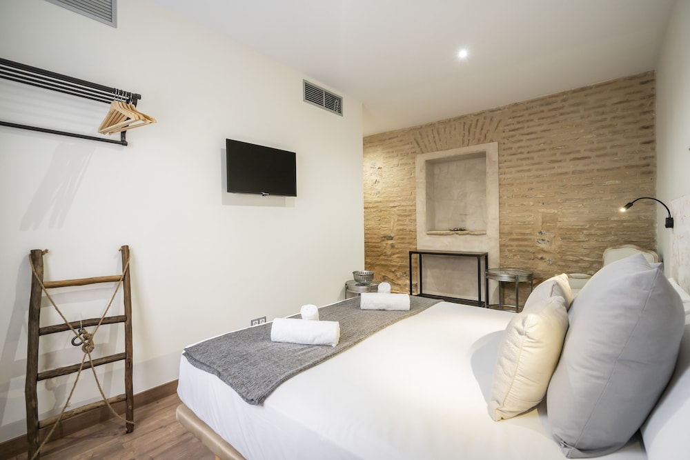 Superior Room - Photo 7
