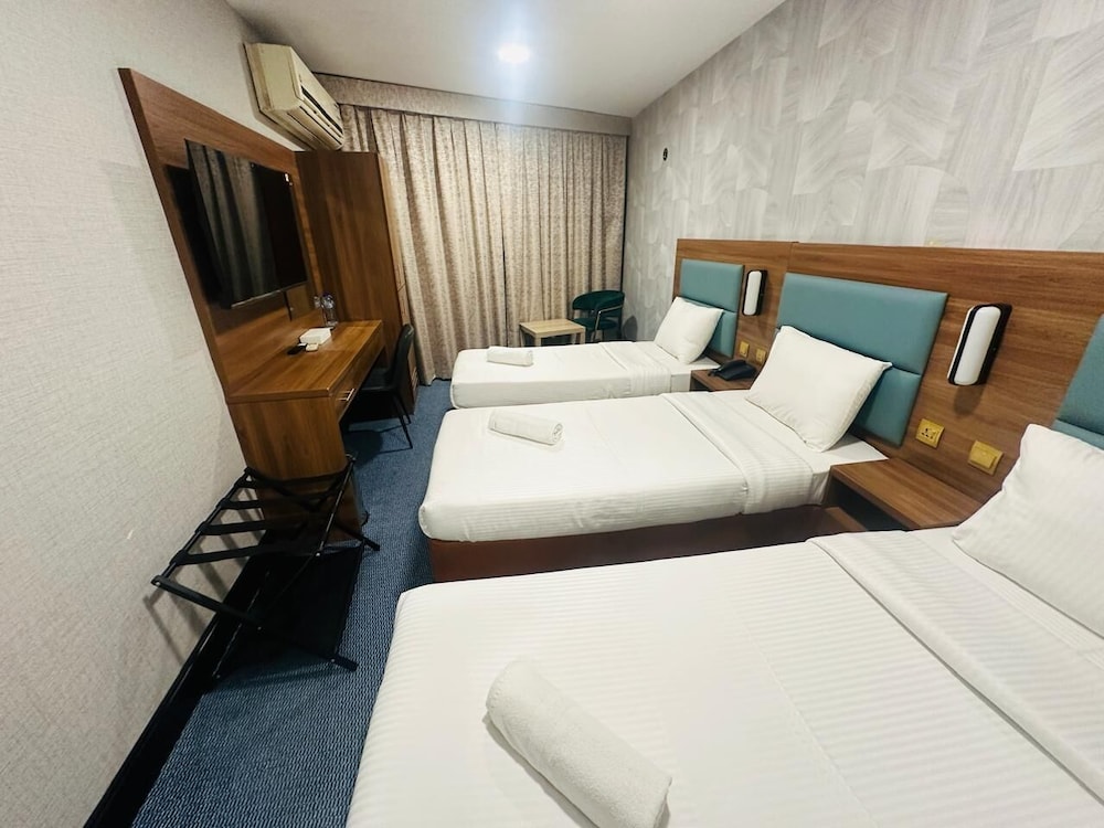 Family Triple Room photo 3
