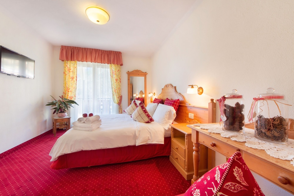 Panoramic Double Room, Lake View