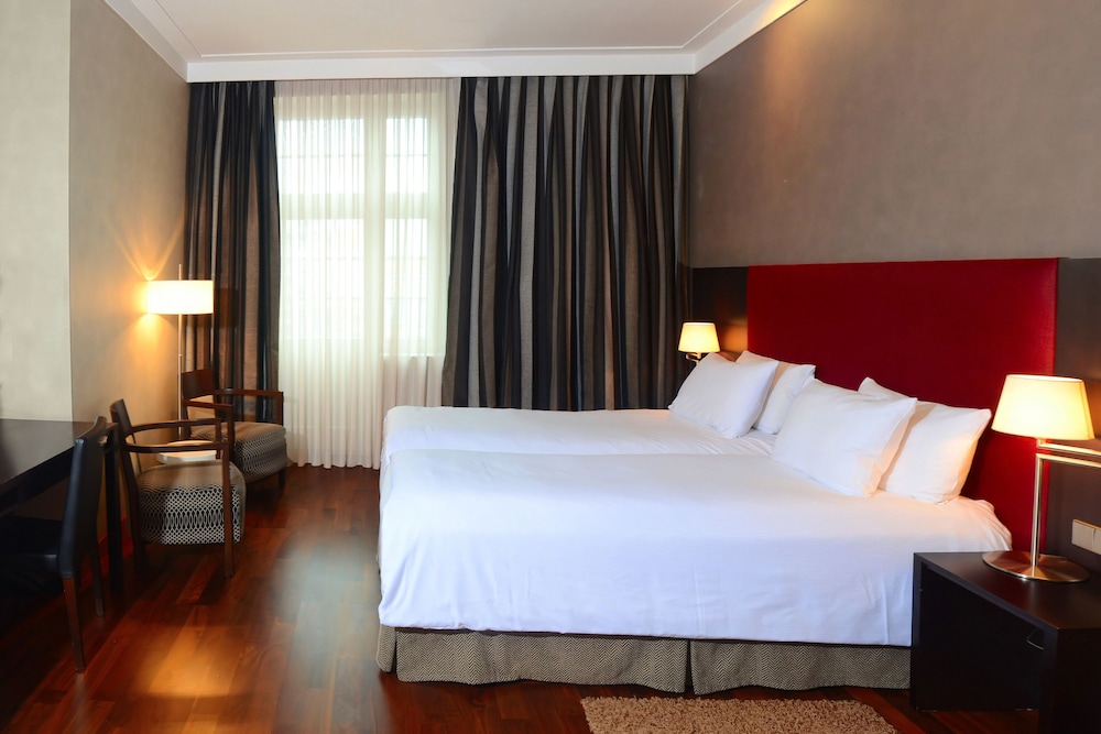 Standard Room - Photo 13