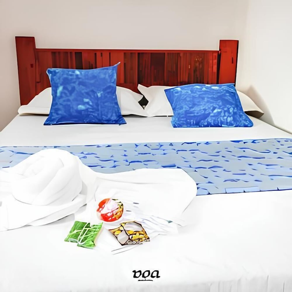 Pearl / Topaz standard ground floor photo 3