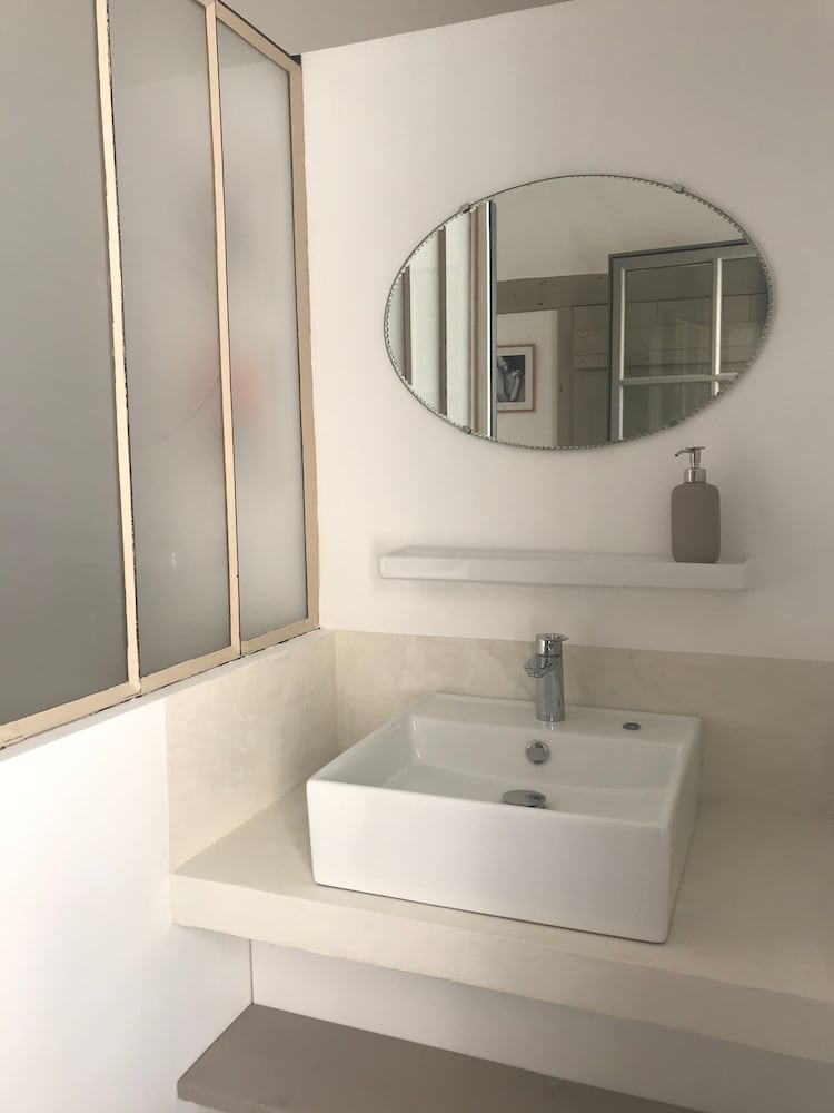 Design Double Room, Ensuite photo 2
