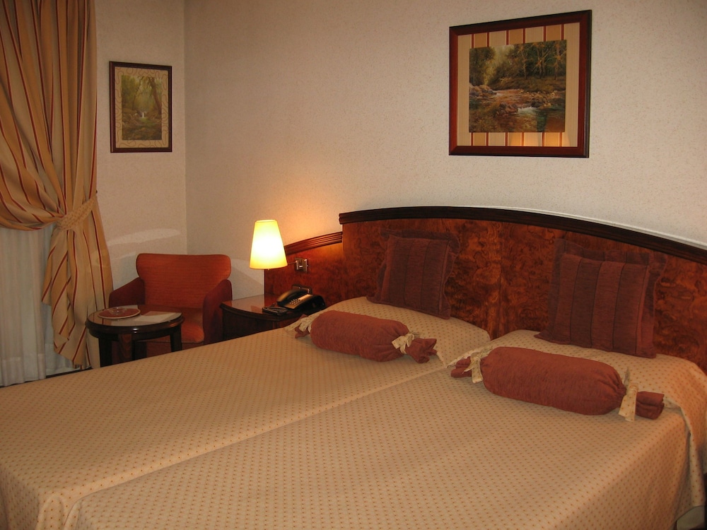 Standard Room photo 3