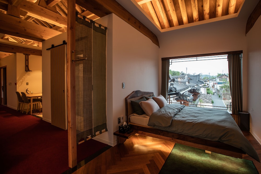 Premium Suite (Ohsoudang - outside annex 2F) photo 3