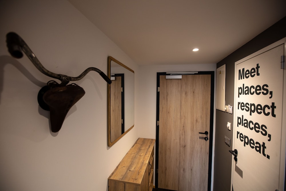 Apartment (10, 11) photo 2