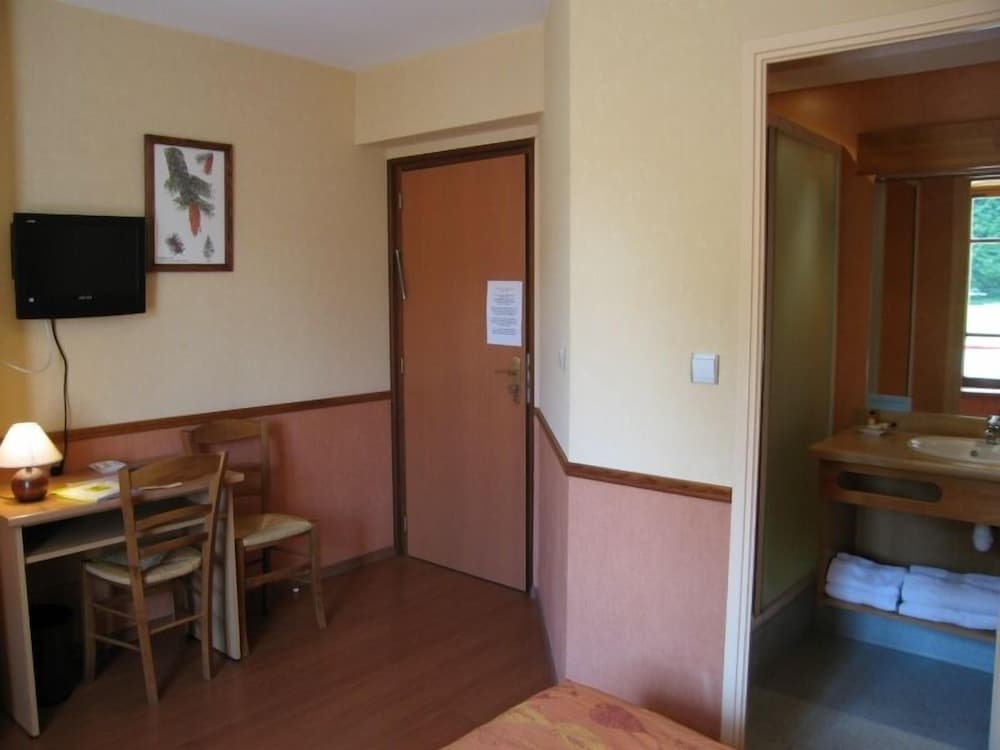 Standard Double Room photo 2