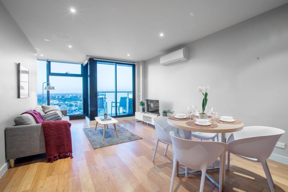 Apartment (2 Bedrooms)