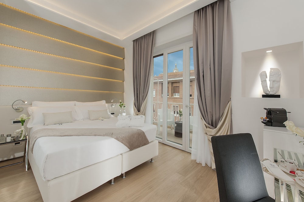 Superior Room, Balcony photo 1