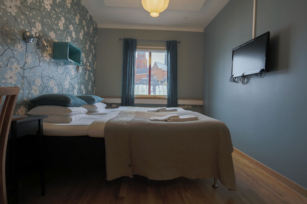 Standard Room, Multiple Beds, Non Smoking photo 1