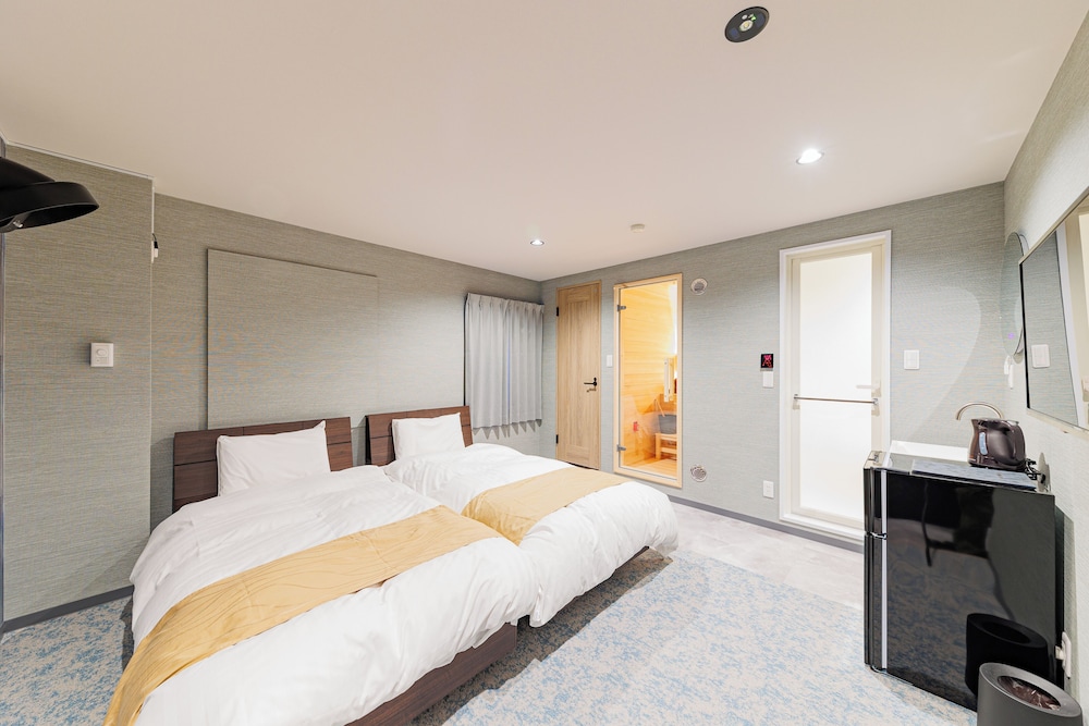 Twin Room, 2 Twin Beds, Non Smoking, Sauna