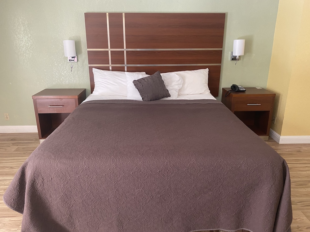 Standard Room - Photo 1
