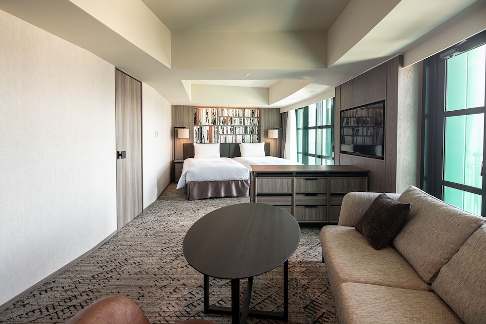 Deluxe Twin Family Room, Non Smoking (Chapter 4) - Photo 2
