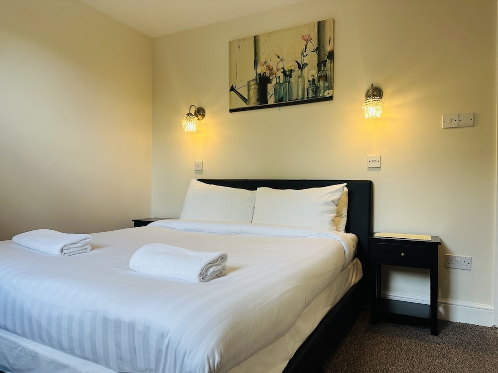 Deluxe Double Room, Ensuite photo 2