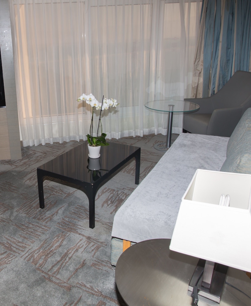 Executive Junior Suite photo 2