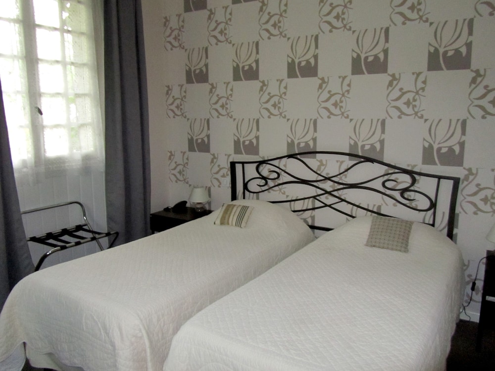 Comfort Twin Room